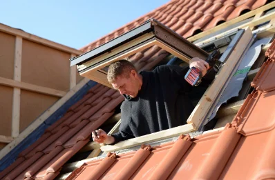 Pose de fenêtres de toit Velux à Stuckange